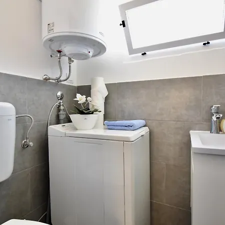 Suncani Krovovi Apartmán Pula